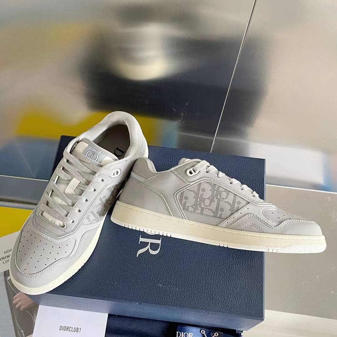 D*OR HIGH LEVEL B27 Sneaker