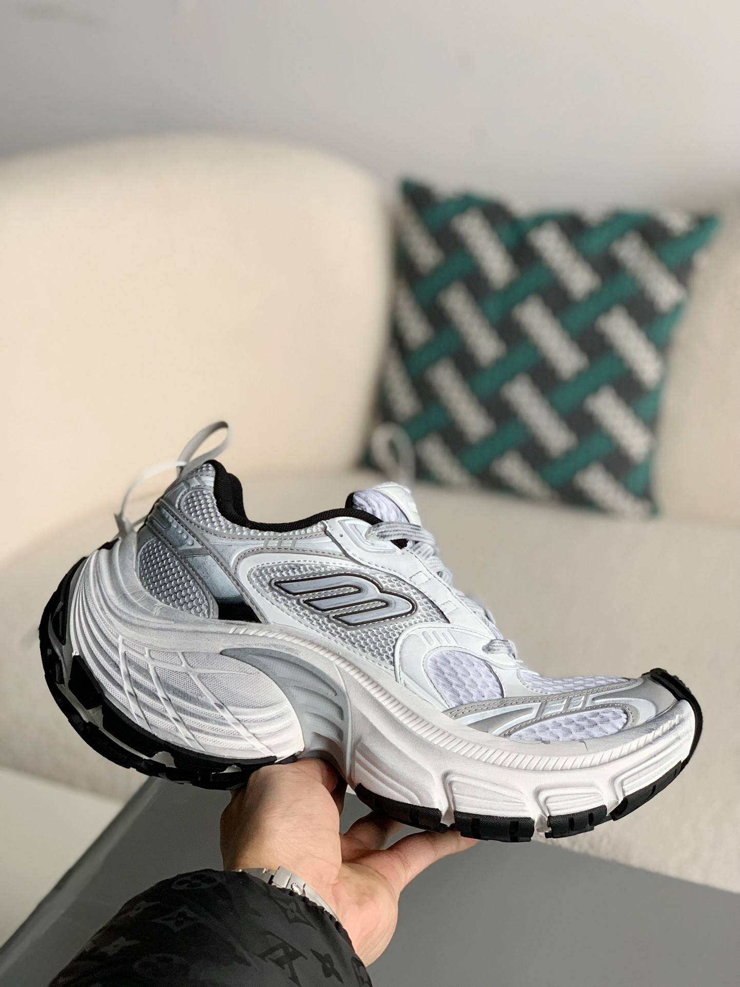 BLCG Runner Sneaker