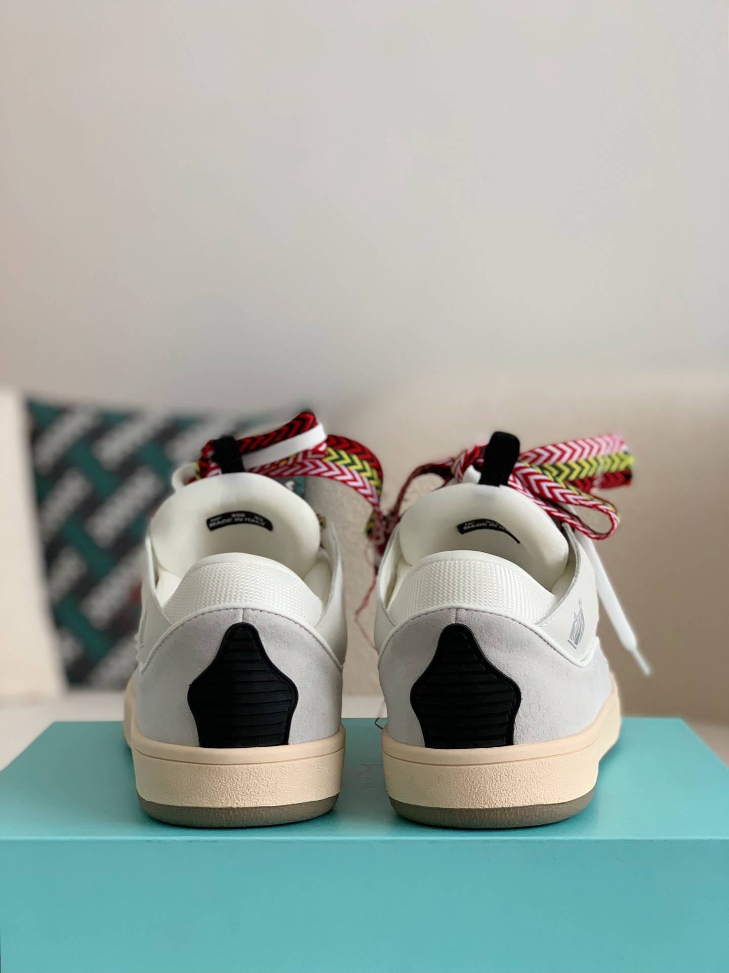 LA*N Sneaker