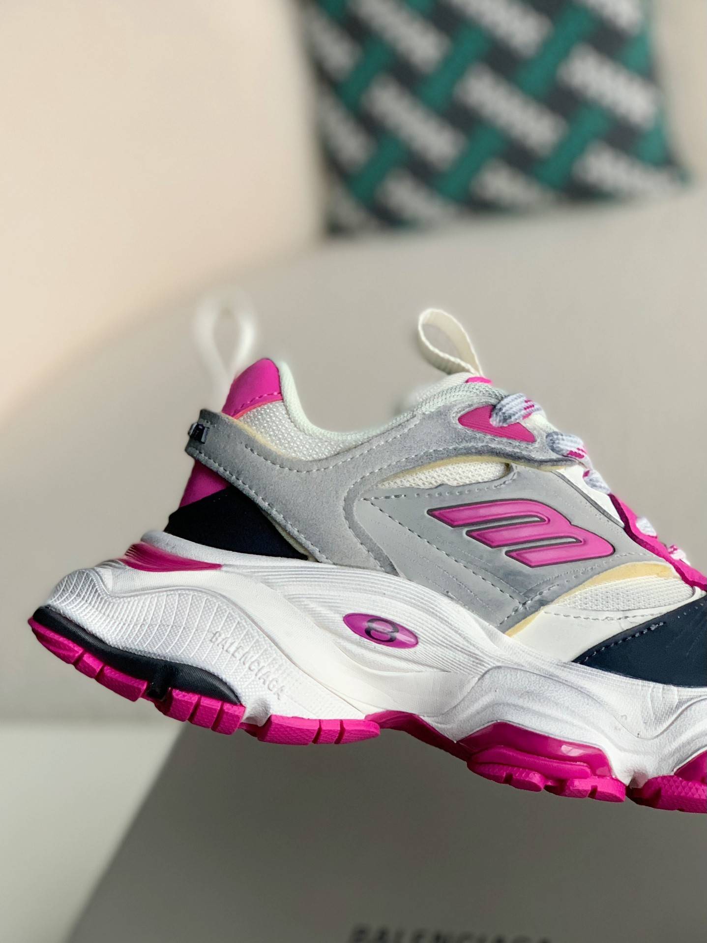 BLCG Runner Sneaker