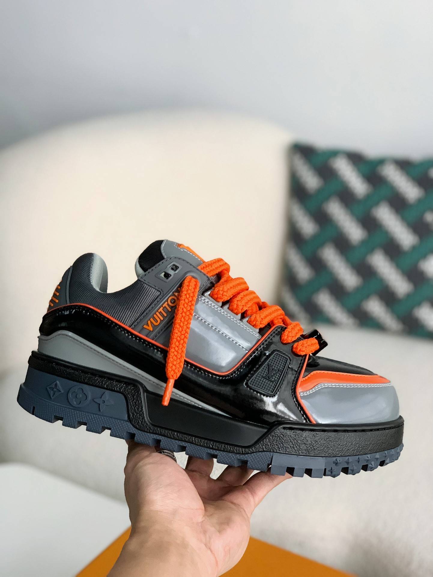 L*V TRAINER MAXI  SNEAKERS