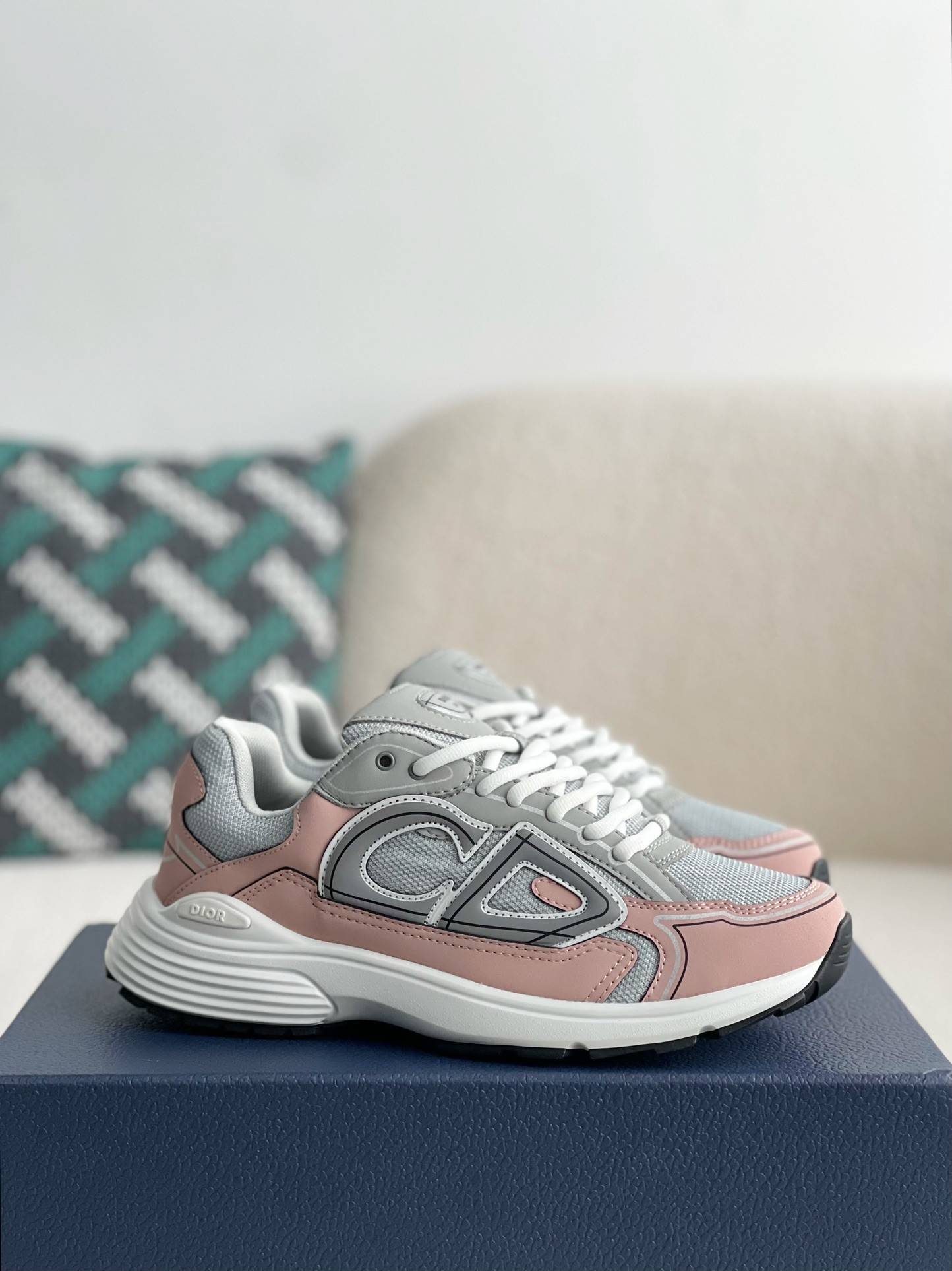 D*OR B30 New Sneaker