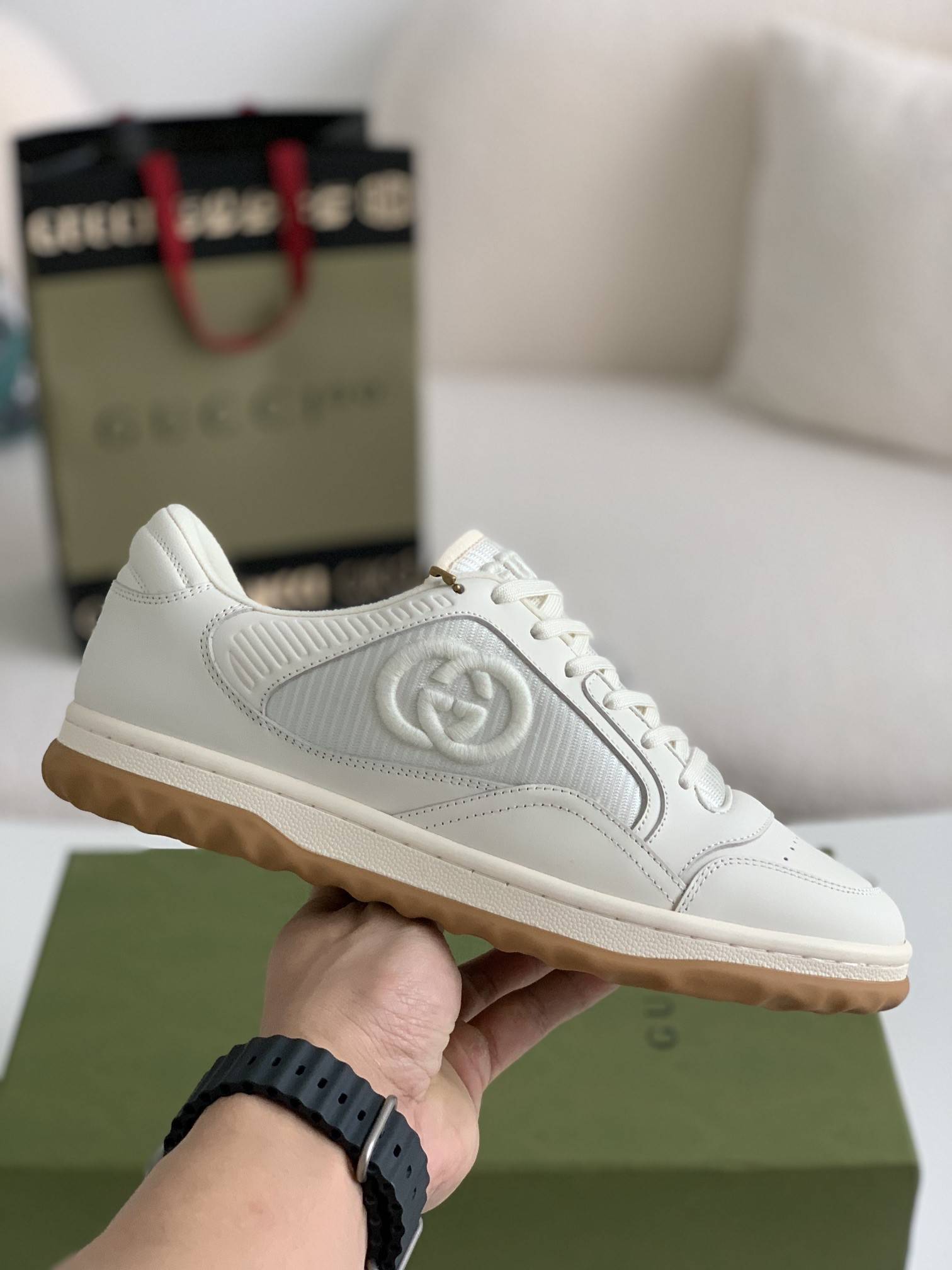 GU*IMac80 Sneakers