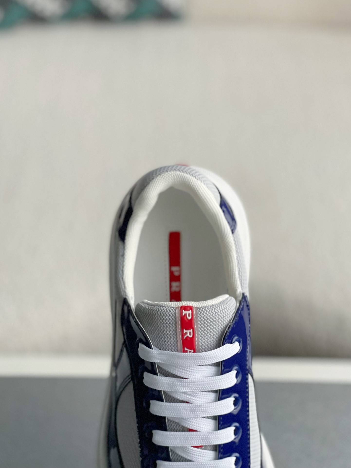 P*DA Sneakers