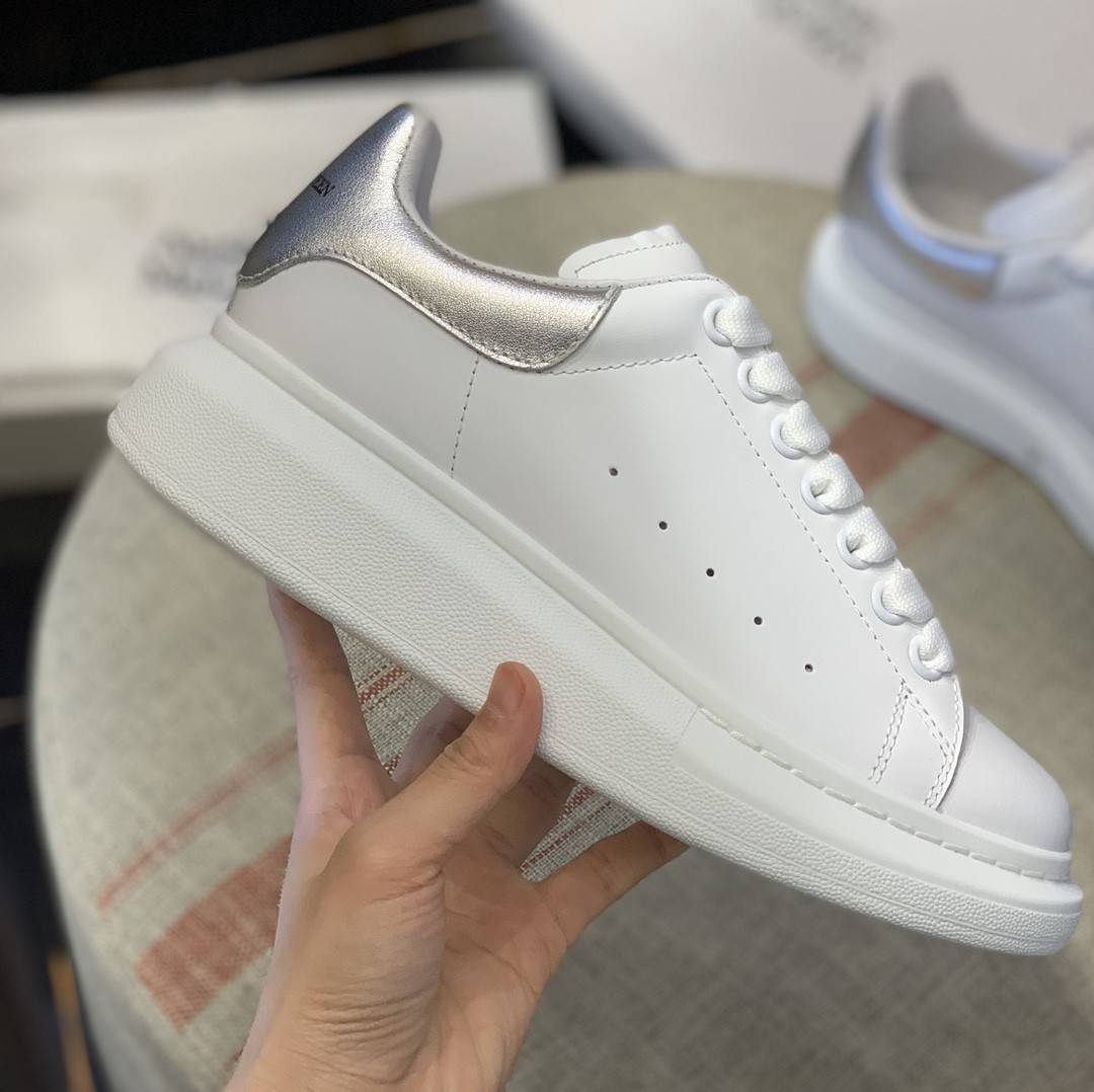 Alexander McQueen MQ siL*Very cowhide tail Sneakers