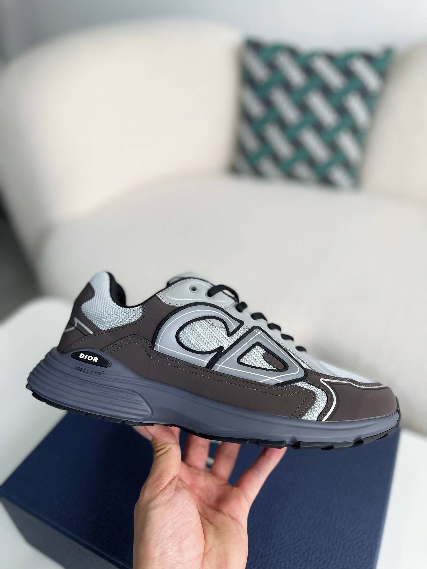 D*OR B30 New Sneaker