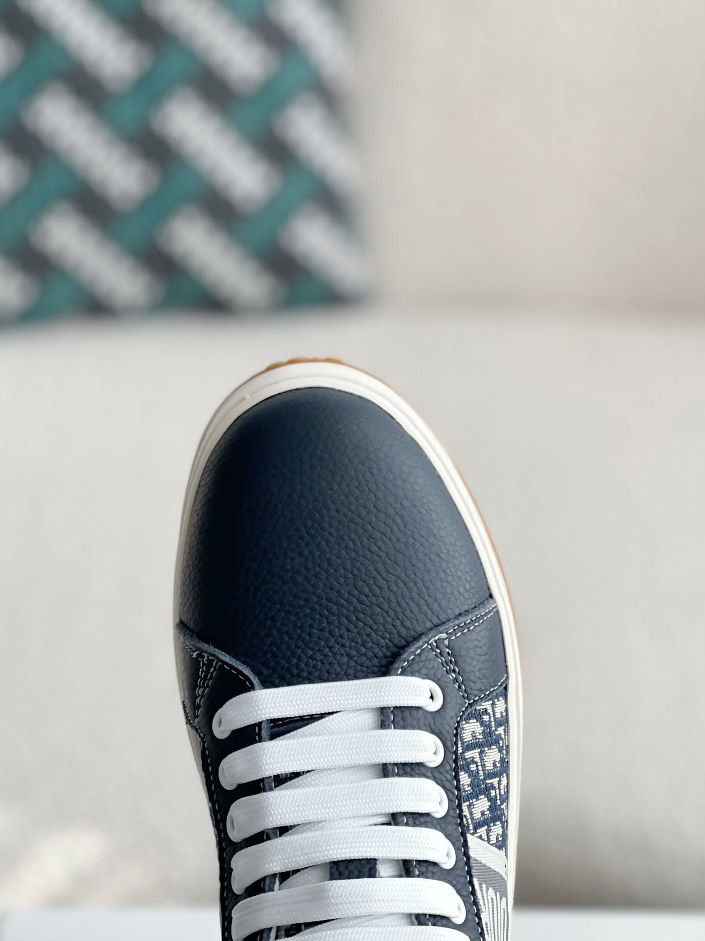 D*OR Sneakers