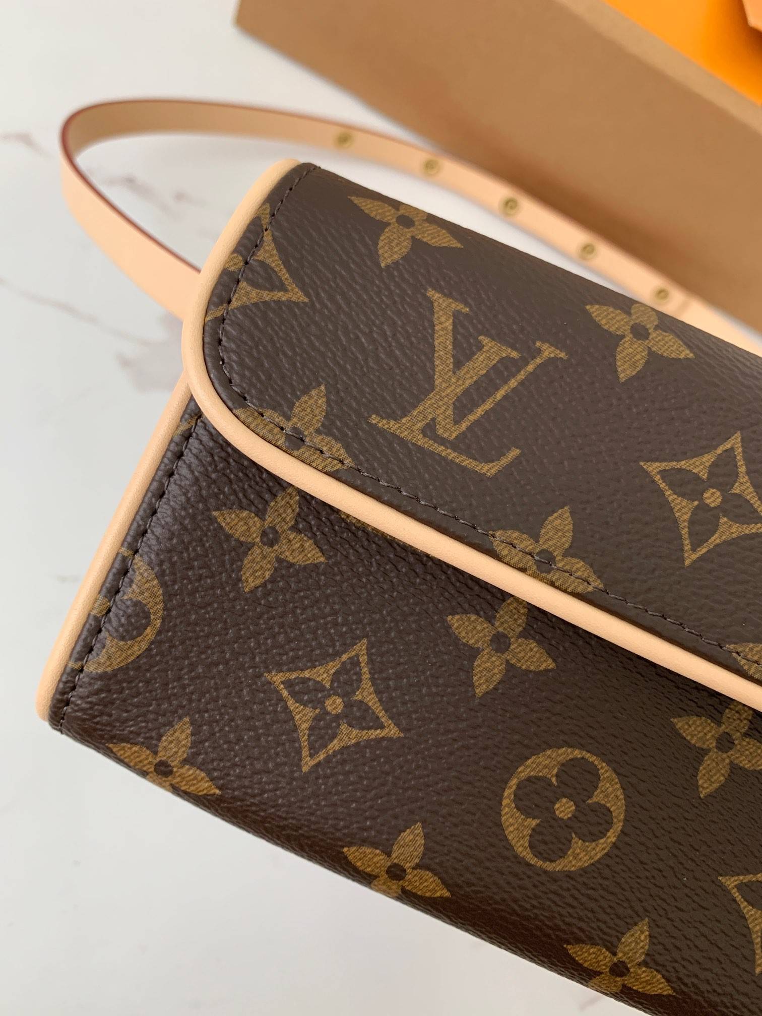 L*V vintage purse M51855 size:16.5*10*4cm