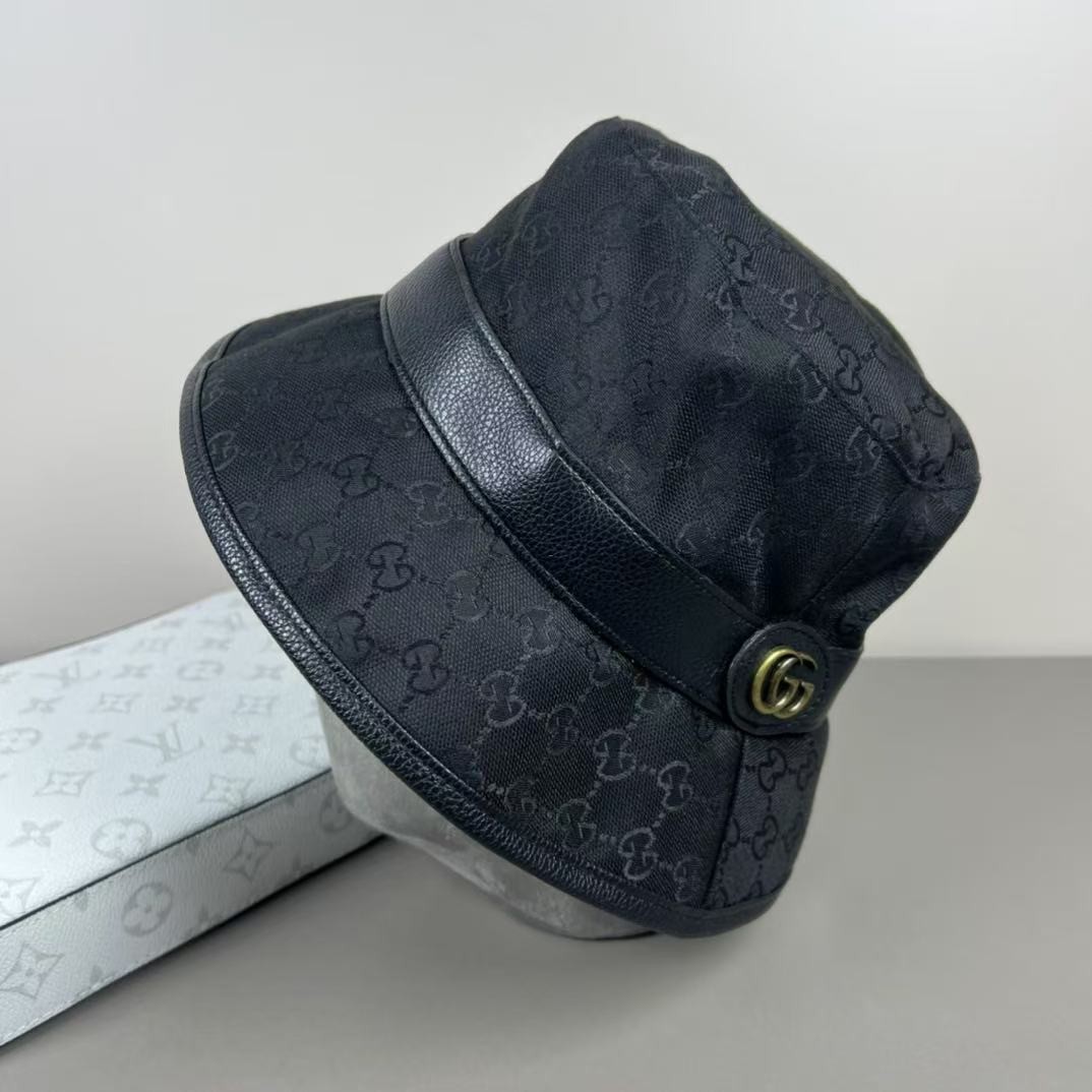 [#4906] G*u*i hat bucket hat