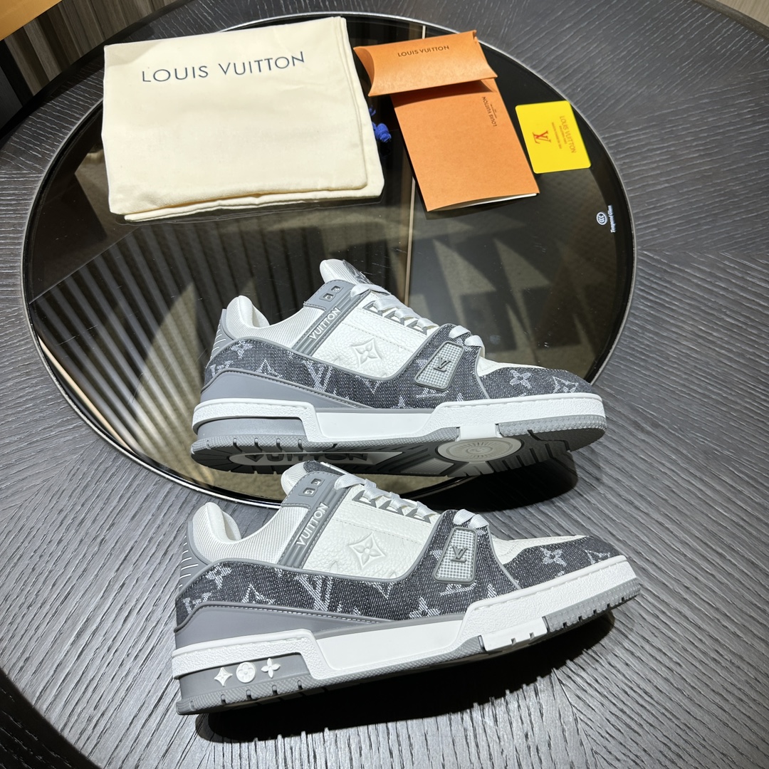 L*V TRAINER Sneakers 1ADF5C