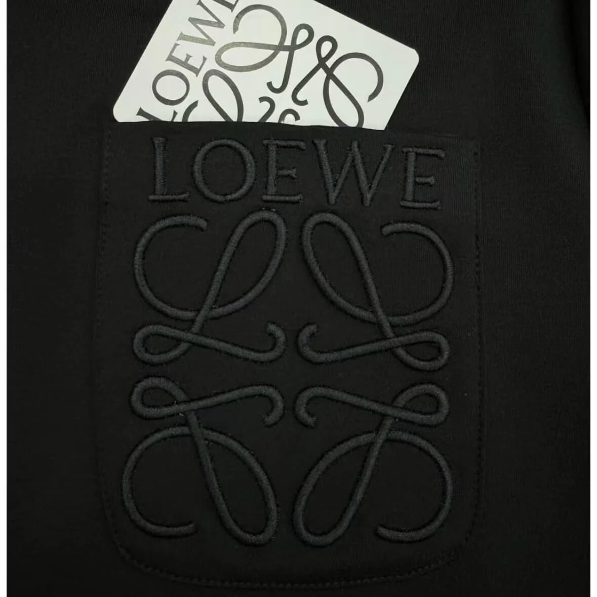 Minimalist Pocket Embroidered Design T-Shirt