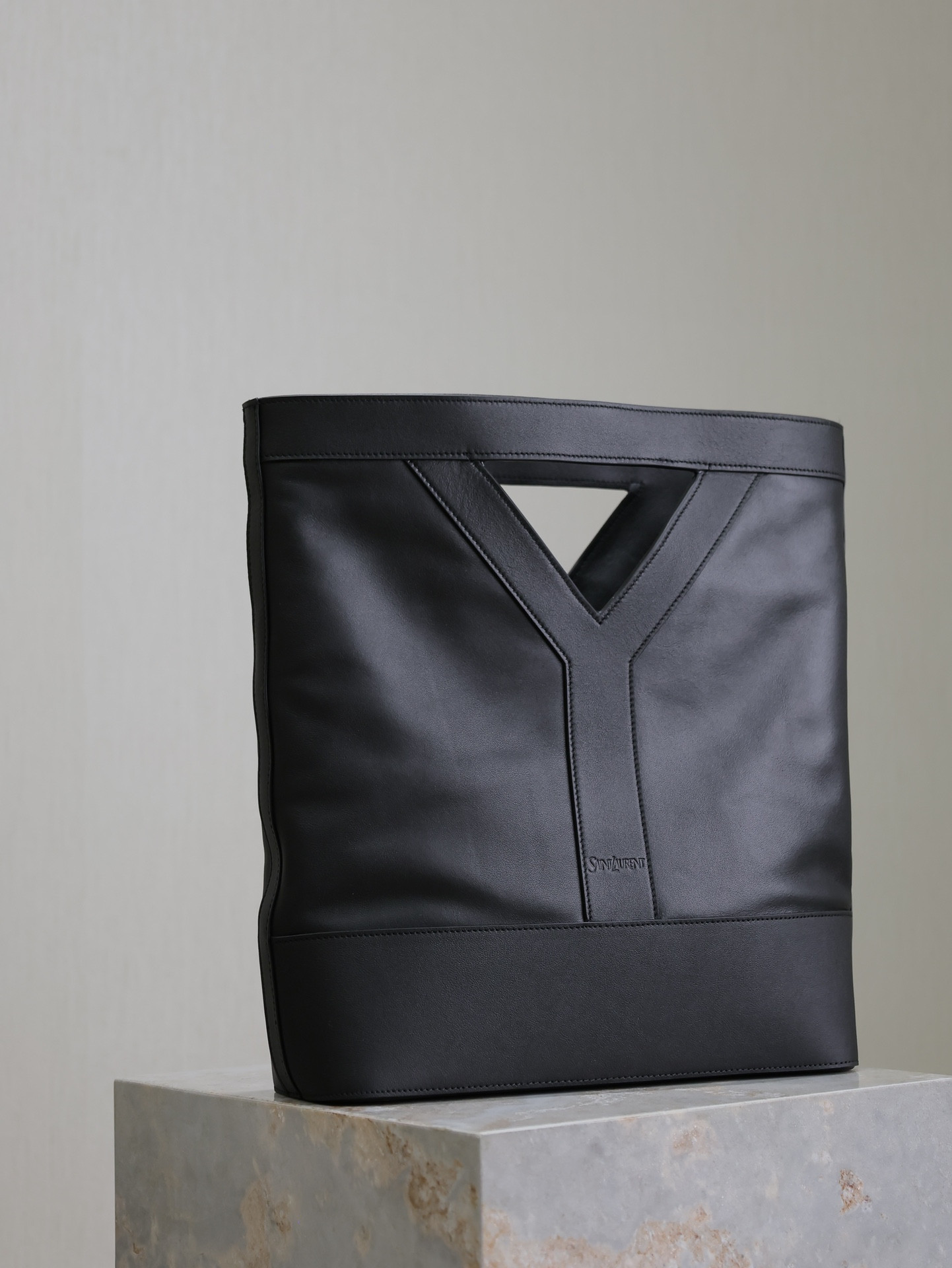 Ysl 24ss Attaché Case