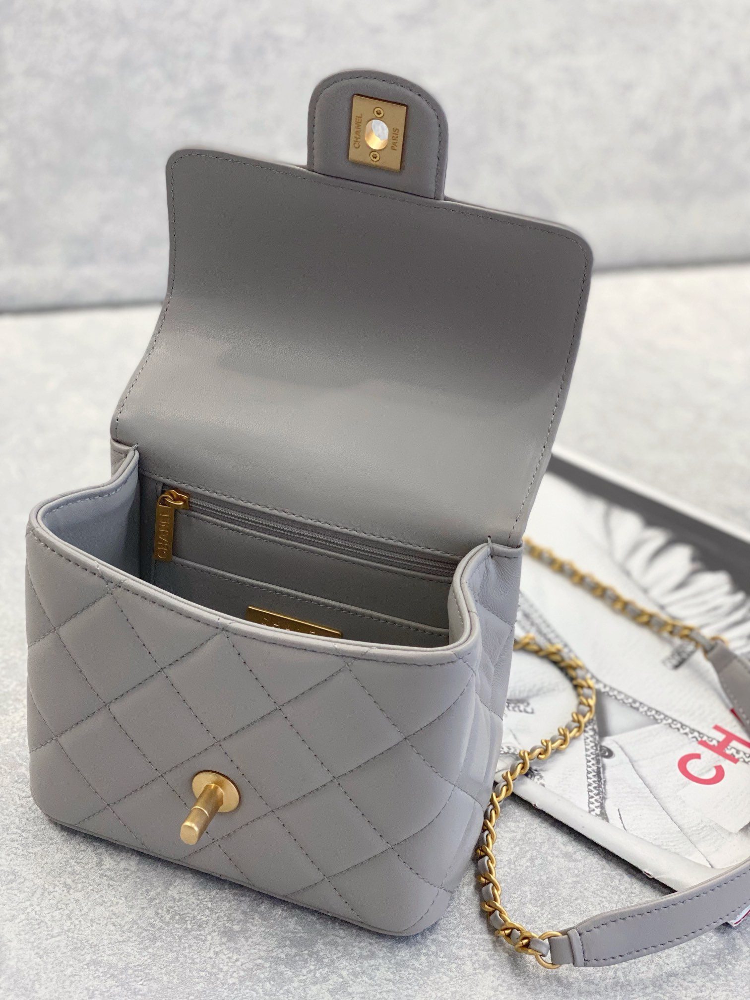 Chanle Flap Bag