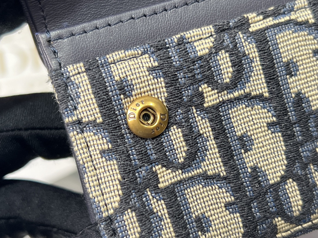 Saddle Lotus Wallet