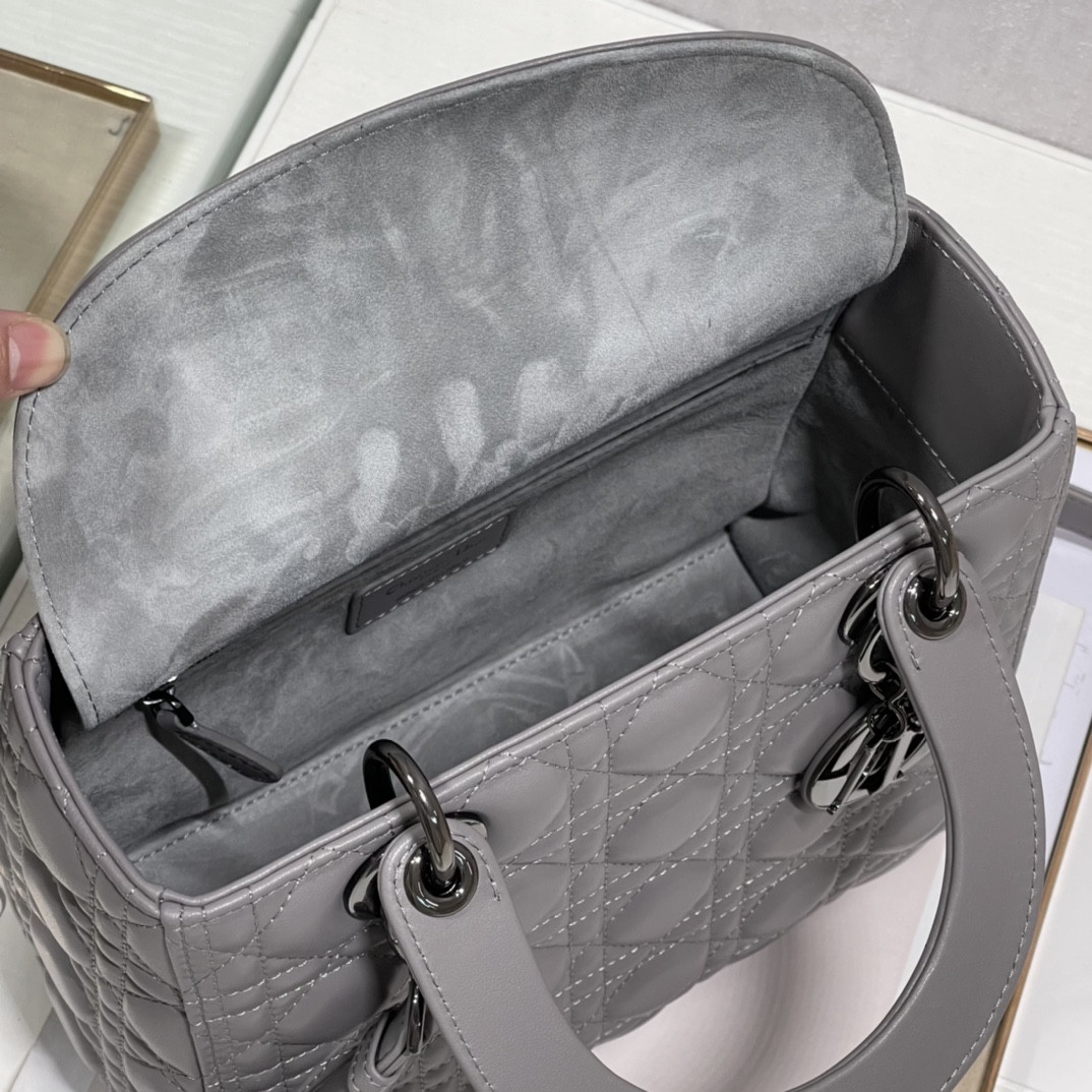 Medium Lady Dior Bag