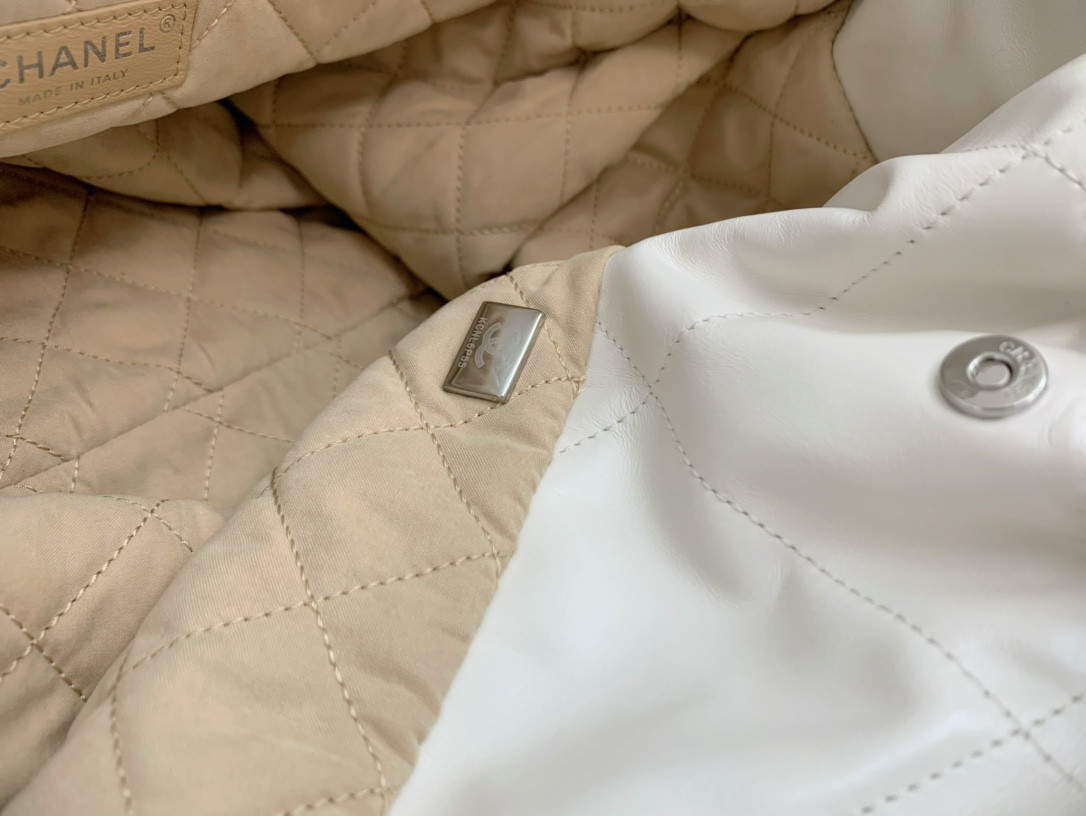 Chanle 22 Backpack