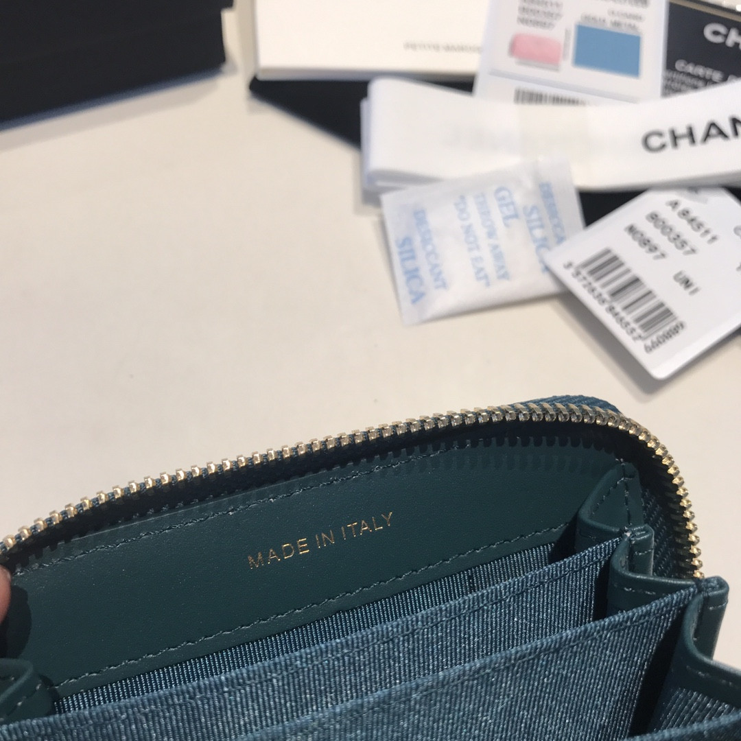 Chanle Zipped Wallet