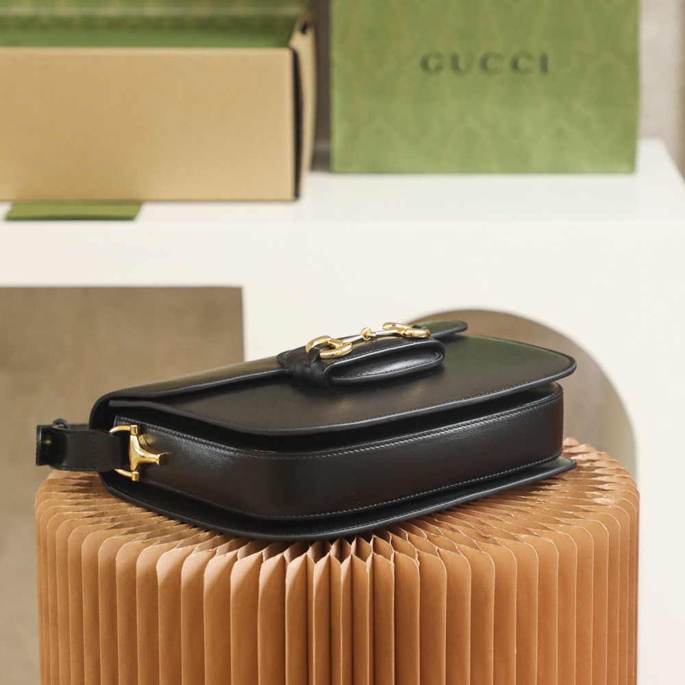 G*u*i horsebit 1955 bag