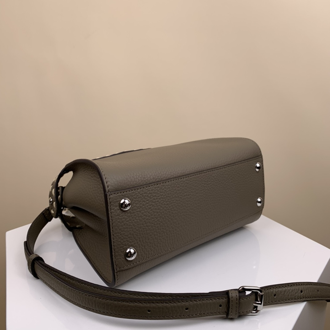 Fendi Peekaboo