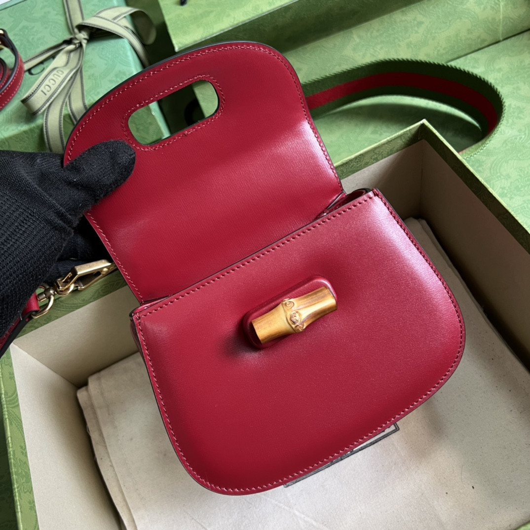 G*u*i bamboo 1947 bag