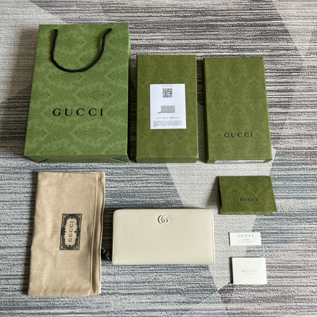 G*u*i ophidia bag