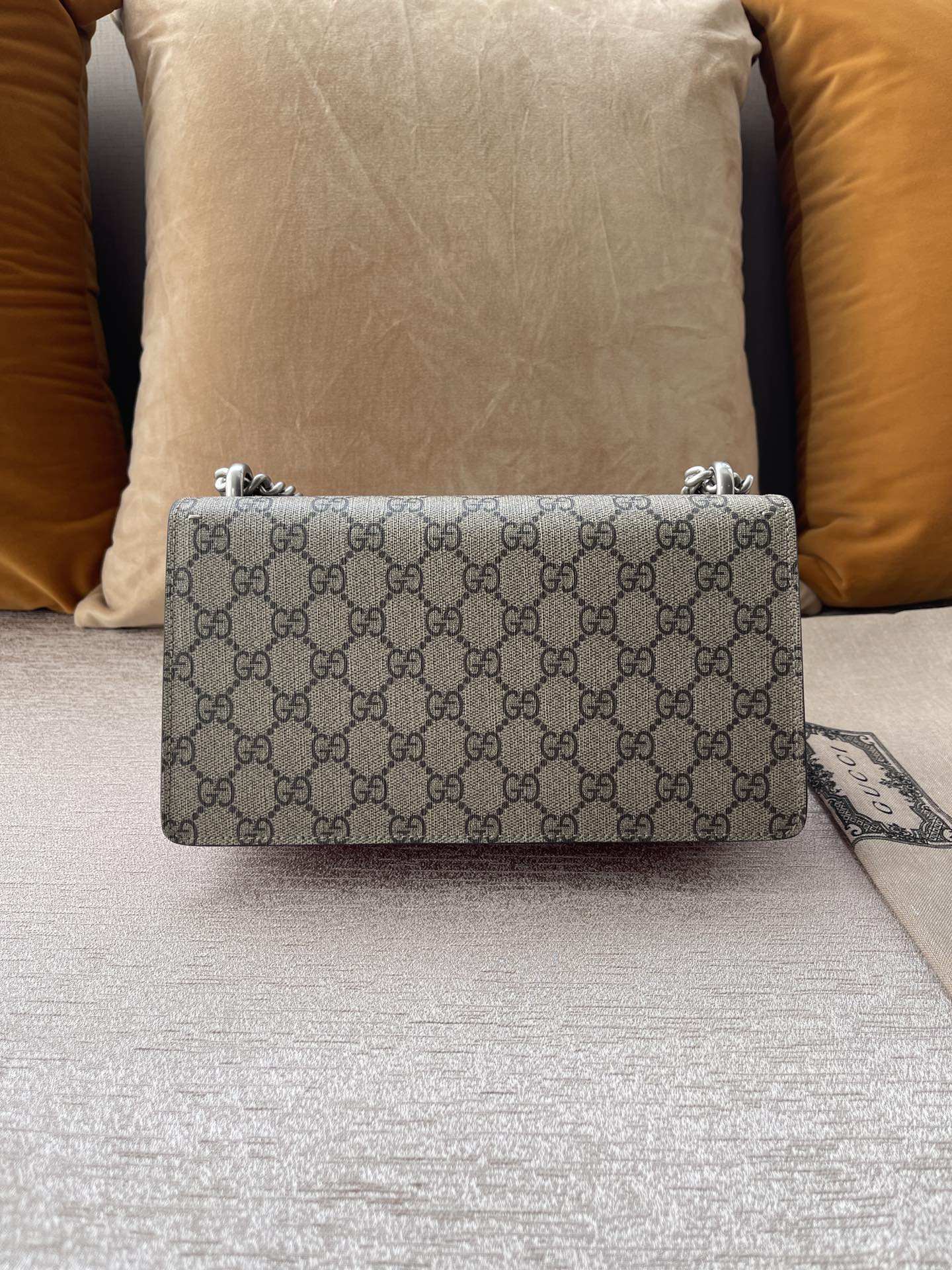 G*u*i dionysus bag
