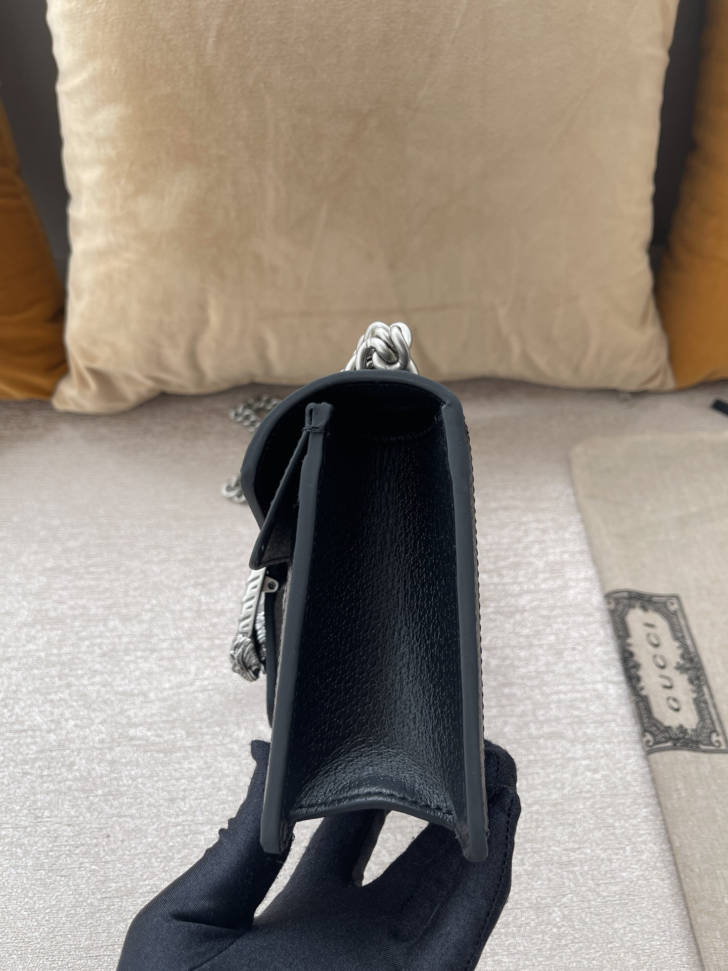 G*u*i dionysus bag