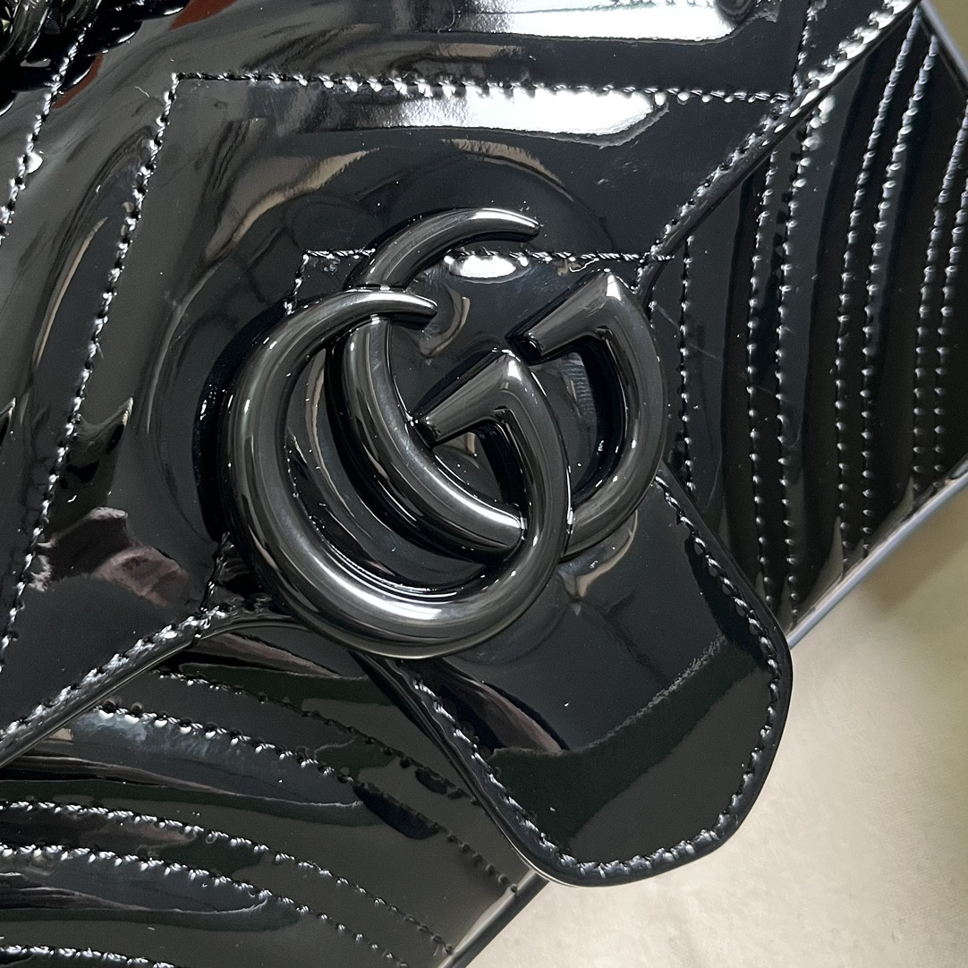 G*u*i gg marmont bag