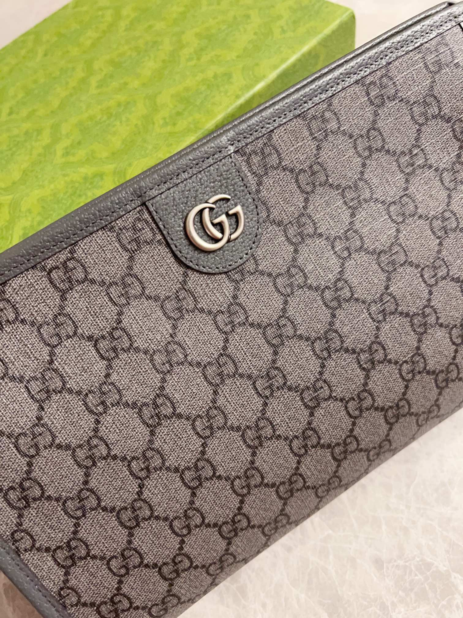 G*u*i ophidia bag
